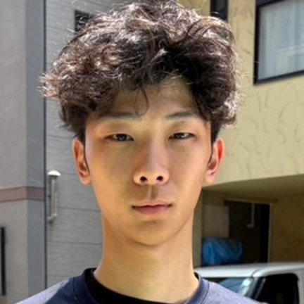 汐田　愛貴